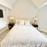 Soho Guest House Room 6