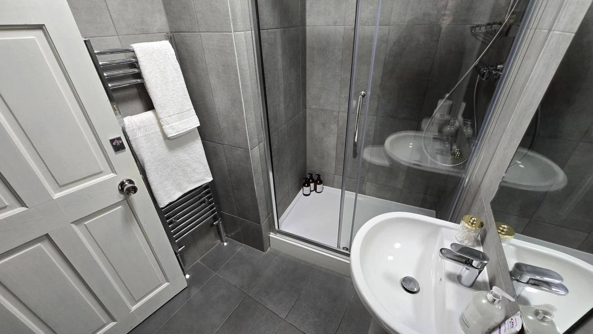 Affittacamere Soho 6 *
